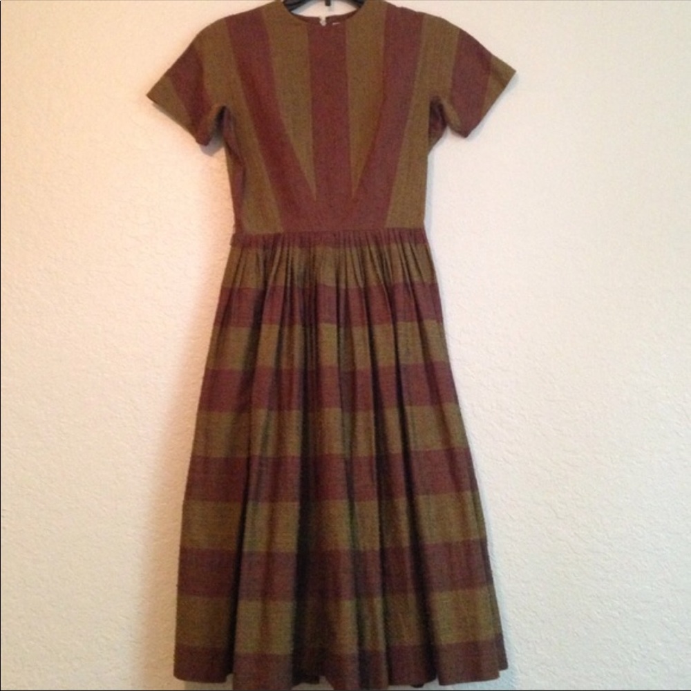 Authentic vintage 1950s dress